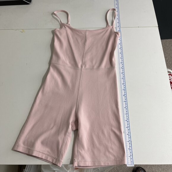 Aritzia Wilfred Free Pink Spandex Shorts Body Suit Women's Size XS - Picture 6 of 8